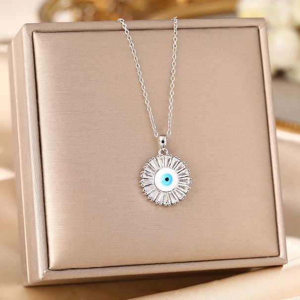 Non Fading Blue Eyes, Devil's Eye Personality Pendant, Titanium Steel Necklace, Women's Niche Collarbone Chain Accessory_ipsvogv.com