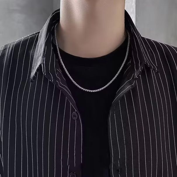 New Cuban Style Square Keel Necklace Titanium Steel Plain Collarbone Chain Men's Versatile Accessory_ipsvogv.com