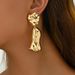 Geometric New Fashion OL Pleated Female Earrings Versatile Niche Special Shaped Metal Design Earrings Wholesale Earrings_ipsvogv.com
