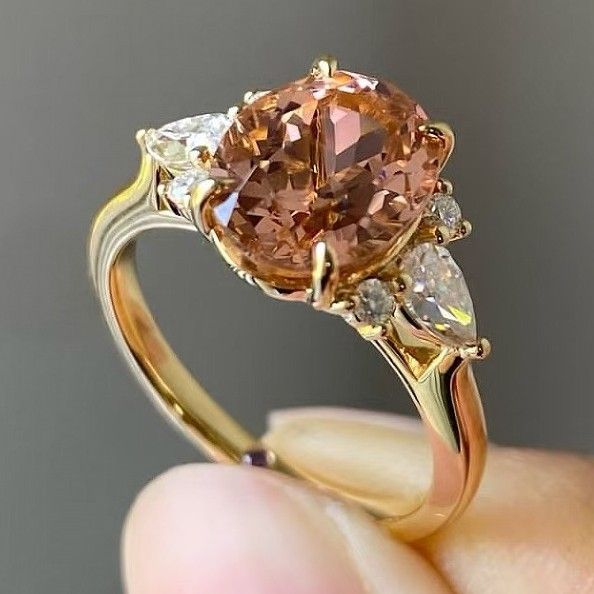Sanjie's New Copper Inlaid Exudes A Champagne Water Drop High Carbon Diamond Zircon Women's Ring Temperament_ipsvogv.com