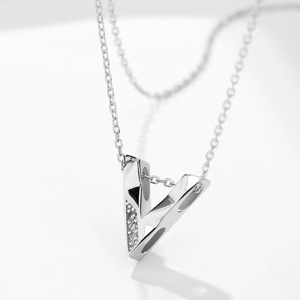 pendant Necklace, Creative And Fashionable V-letter Cross Chain Necklace Accessory_ipsvogv.com
