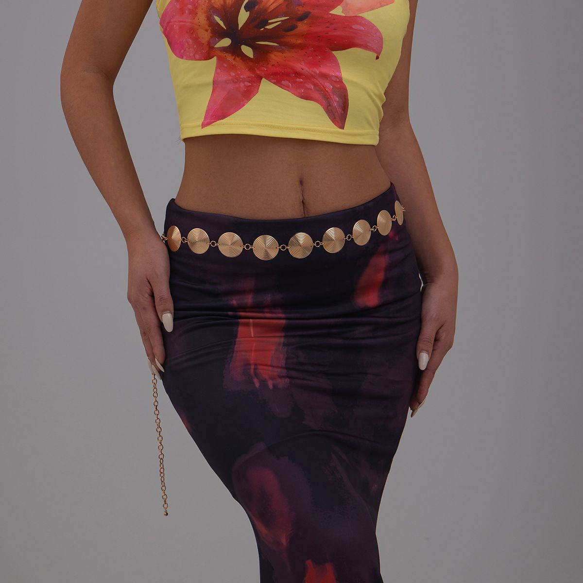 Cold Wind Spiral Pattern Metal Waist Simple Geometric Circle Body Chain Female_ipsvogv.com