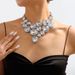 N11023 Exaggerated ZA Light Luxury Neckchain Acrylic Diamond Accessories Celebrity Style Fashion Necklace_ipsvogv.com