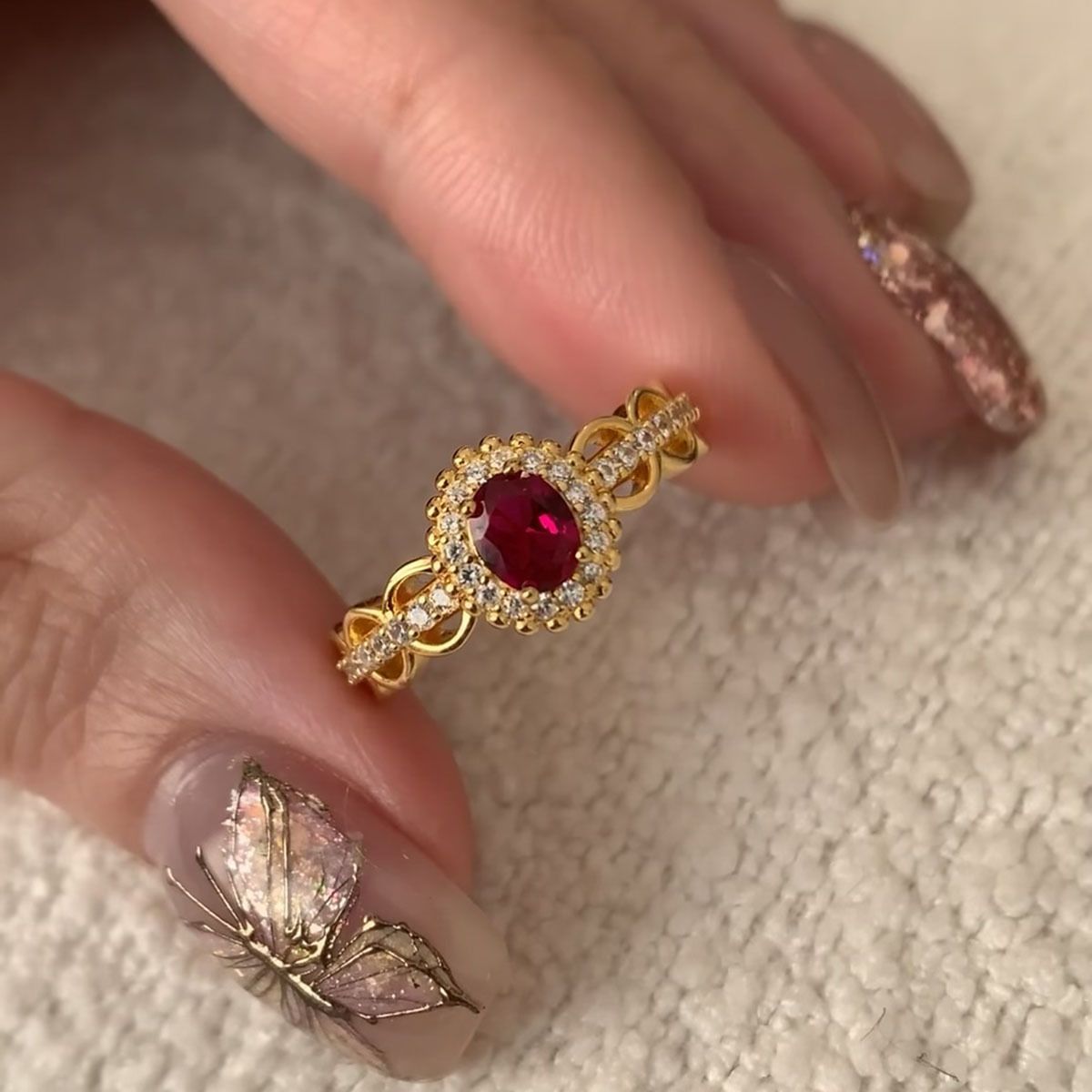 Women, Vintage For Red Small Zircon And Exquisite Lace, Simple Diamond Ring 2024 New Edition Women, Lace,_ipsvogv.com