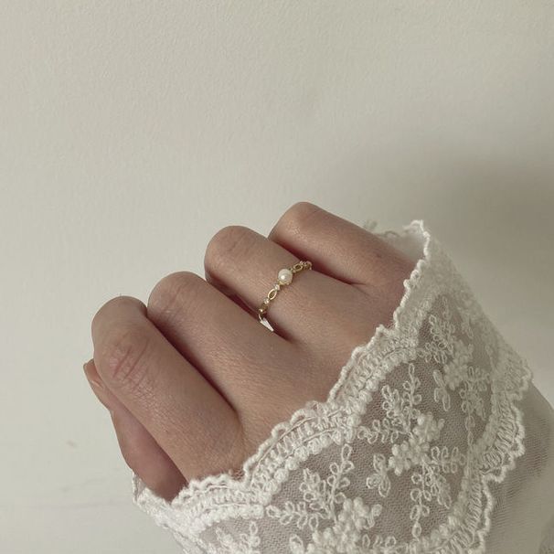 Pearl Mother Of Pearl Carved Zircon Ring For Women, Gold-plated Light Luxury Fine Ring, Simple And Niche Design_ipsvogv.com