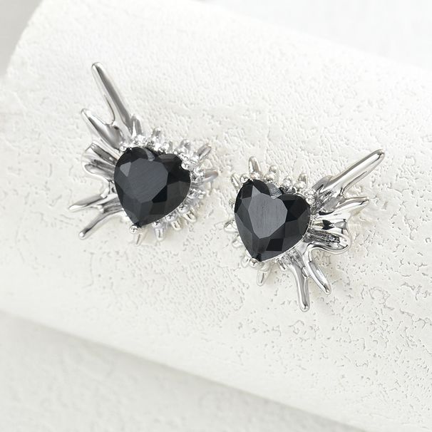 version of Korean style fresh sweet simple and caring, niche, inlaid with black design earrings, versatile earrings_ipsvogv.com