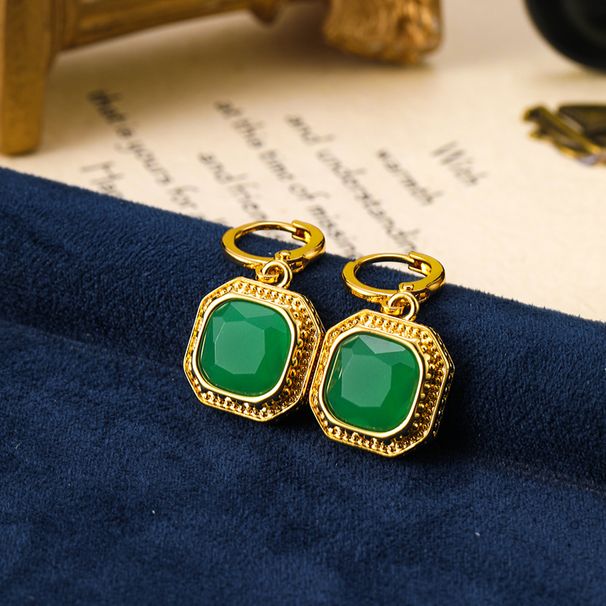 Small niche dign, simple geometric square green crystal women's ear buckl, high-end earrings, autumn and winter_ipsvogv.com