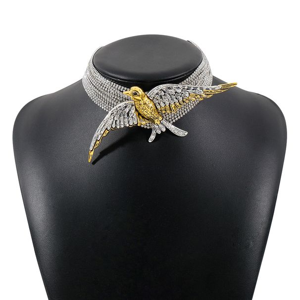 Exaggerated and fashionable birds, swallows, multi-layered layered, full of diamond niche temperament, spicy girls,_ipsvogv.com