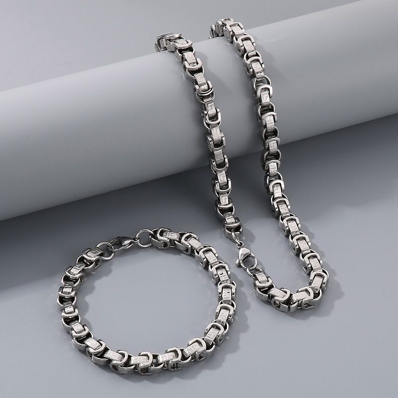 Fashion Titanium Steel Pattern Emperor Chain Necklace Men's Personality Design Round Edge Section Chain Hip Hop Style Accessories_ipsvogv.com