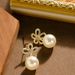French Elegant Personalized Hollow Out Five Petal Flower Pearl Pendant For Women With A Sense Of Luxury And Temperament,_ipsvogv.com