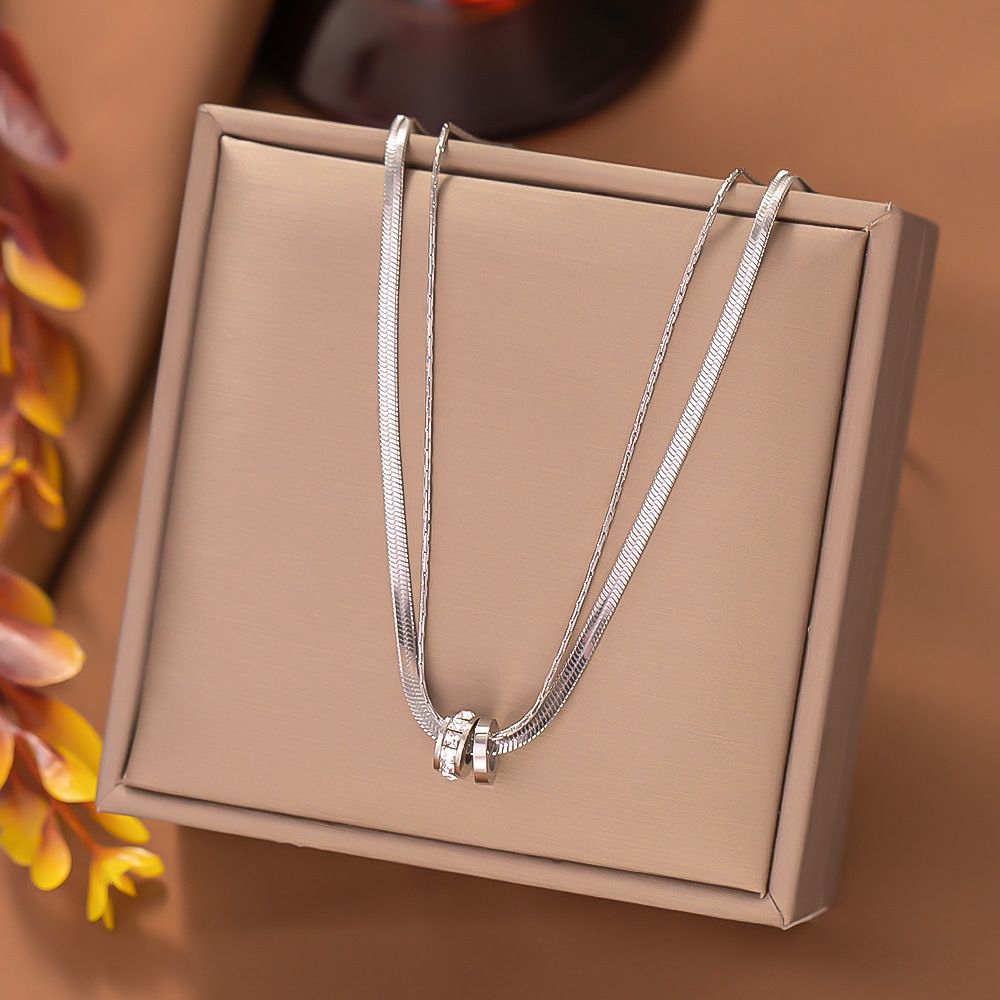Titanium Steel Necklace Women's Full Diamond Round Ring Pendant, Fashionable And Versatile, High Grade, Double Layered_ipsvogv.com