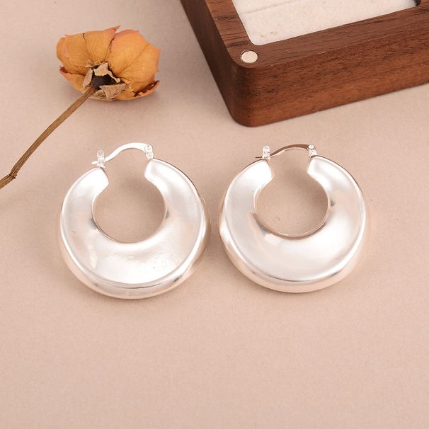 Full Glossy Concave And Convex Hollow Earrings C Shaped Earrings New Simple And Fashionable High End Earrings For Women_ipsvogv.com