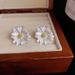 S Silver Needle Fashion Sweet Versatile Metal Daisy For Women Niche Simple Light Luxury Design Sense Earrings_ipsvogv.com