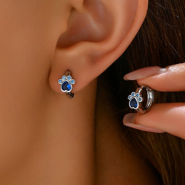 Simple fashionable OL bear claw ear buckle women with blue diamond copper zircon earrings, cute and versatile style_ipsvogv.com
