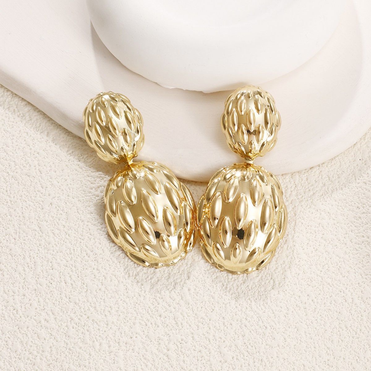 Elegant Gold Plated Geometric Water Drop Statement Earrings With High-end Feel_ipsvogv.com