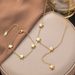 Fashionable Niche Geometric Titanium Steel Necklace With Versatile Design And Floral Star Tassel Collarbone Chain_ipsvogv.com