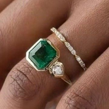 Sanjie 2025 New Internet Celebrity Women's Diamond Alloy Inlaid Green Ring Jewelry_ipsvogv.com