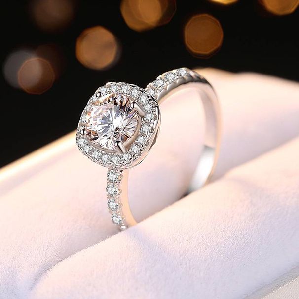 Sterling Silver Four-Prong Moissanite Ring Adjustable Sizes 0.3-3ct Hi-Carbon Diamond Jewelry For Women_ipsvogv.com