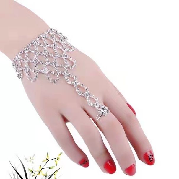 Fashion Diamond Bracelet Ring Integrated Chain Latin Dance Wrist Chain Fashionable Women's Mix And Match Bracelet_ipsvogv.com