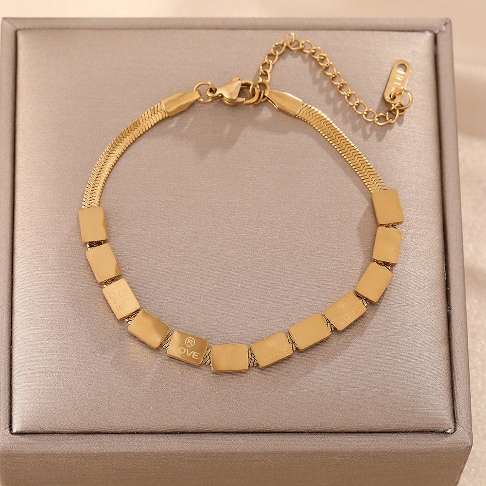 Titanium Steel Necklace Bracelet With Twelve Square Blade Chain, Fashionable And Simple Love Set Accessories That Do Not_ipsvogv.com