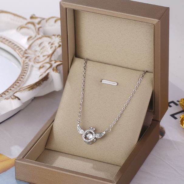 2023 New Angel Wings Titanium Steel Necklace Lingering Pendant with Jumping Heart and Small Crowd Design Collar_ipsvogv.com