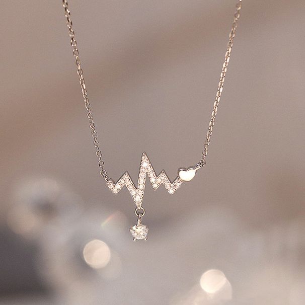 Cao Shi's Small people's beating heart pendant necklace. Electrocardiogram, neck chain, clavicle chain, female_ipsvogv.com