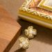 Korean Version Exquisite Sweet Small Fragrant Wind Drip Oil Inlaid With Pearls, Four Leaf Clover Earrings, Cute And_ipsvogv.com