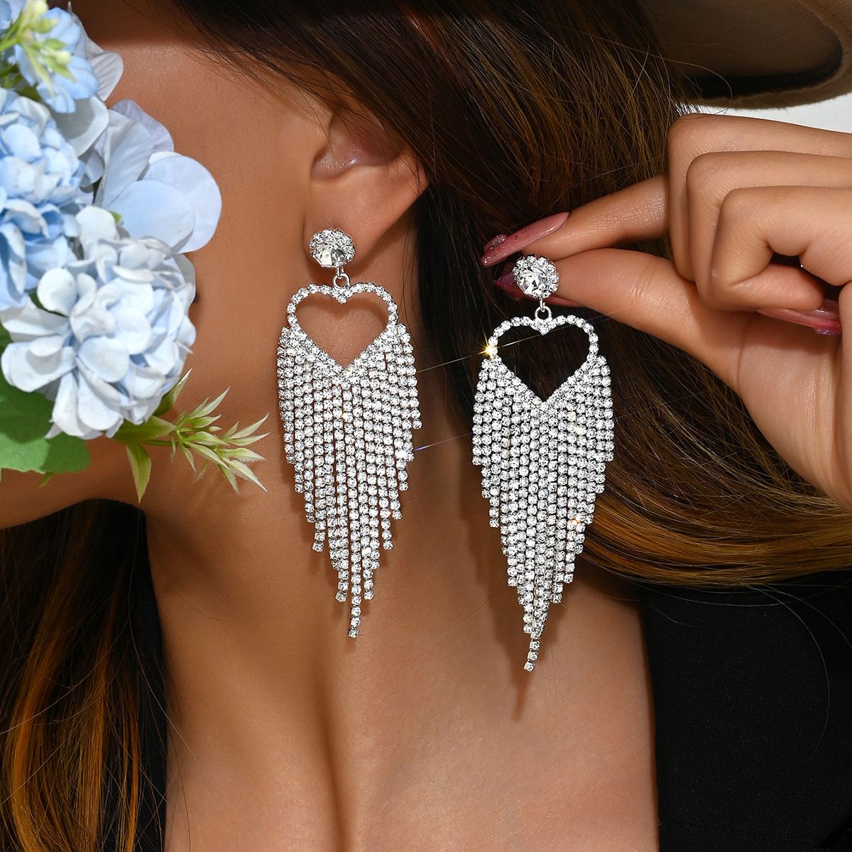 Unisex Light Luxury Style Fashion Peach Heart Tassel Earrings High End Bohemian Earrings Earrings Light Luxury_ipsvogv.com