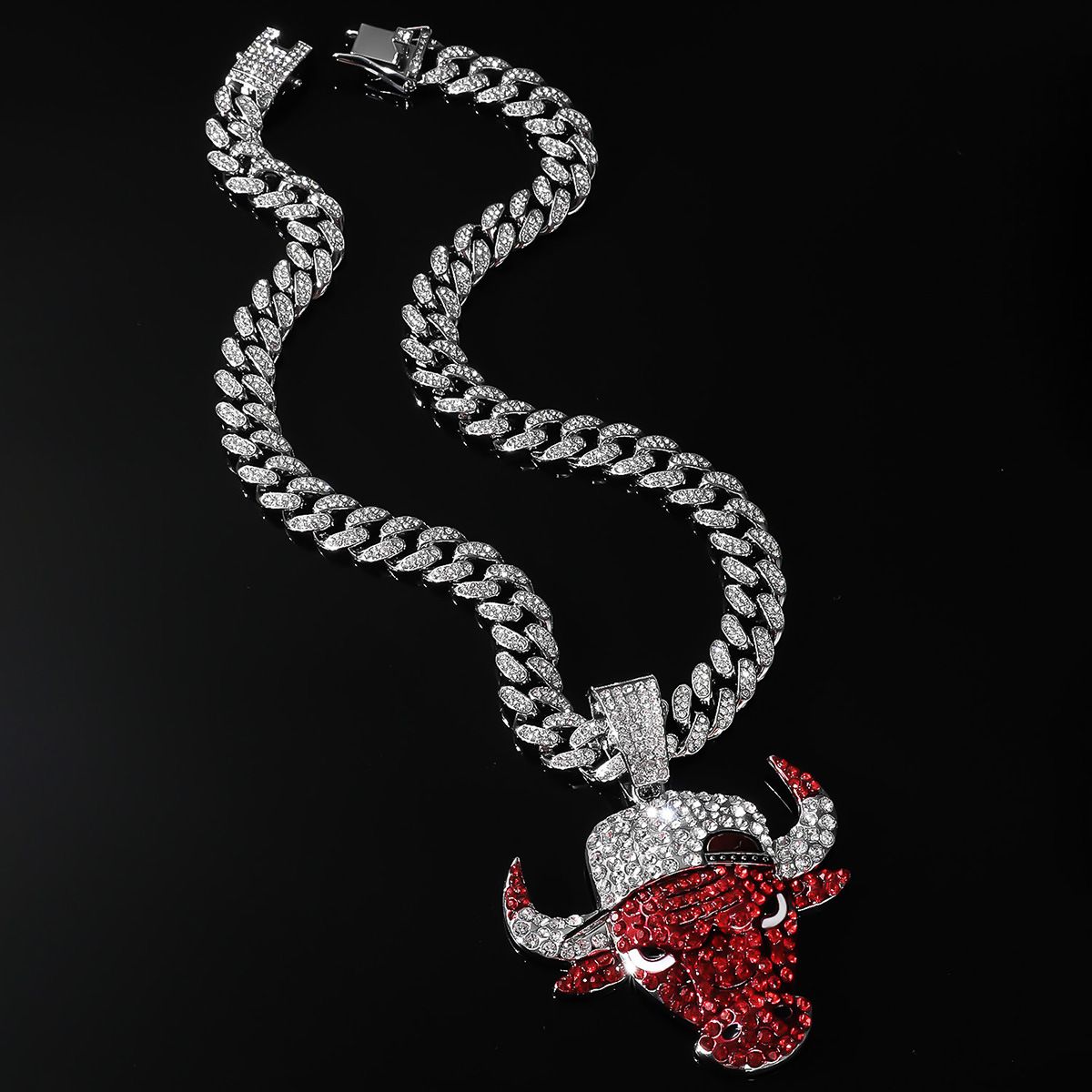 New product: Full Diamond Red Bull Head Pe, Powerful and Personalized Punk Men's Cuban Chain Necklace Decorative_ipsvogv.com