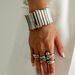 Exaggerated Metal Wide Face Spring Bracelet Punk Style Texture Vertical Stripe Bracelet For Women_ipsvogv.com