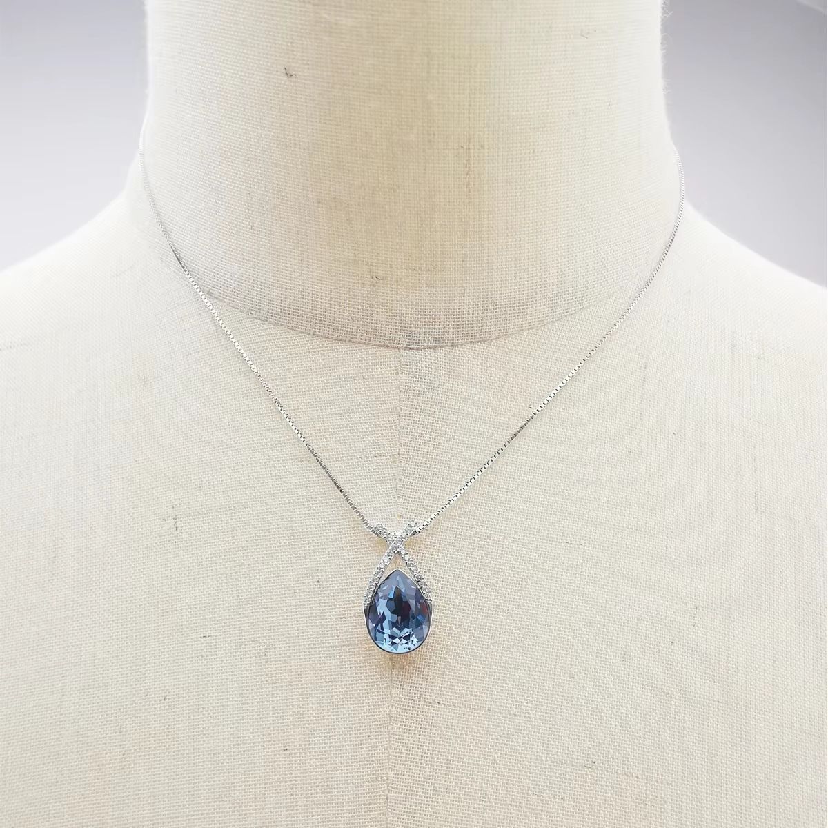 Full Body S Pure Silver Austrian Crystal Women's Necklace Pendant_ipsvogv.com