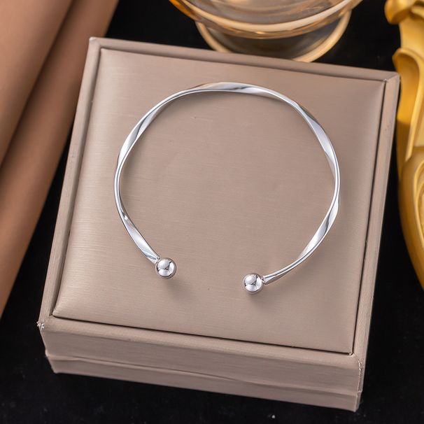 M Ö Bius Stainless Steel Female Ins Cold Style Niche Design Simple Fashion High End Bracelet_ipsvogv.com