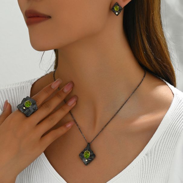 Niche jewelry set, versatile Japanese and Korean style, irregular zircon inlaid design, ears necklace, index finger_ipsvogv.com