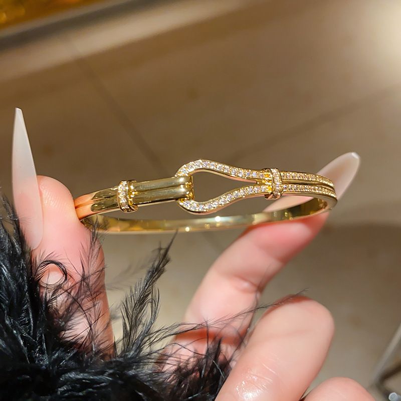 Unisex Real gold electroplated zircon water drop round pattern bracelet light luxury high end bracelet fashion hand jewelry women_ipsvogv.com