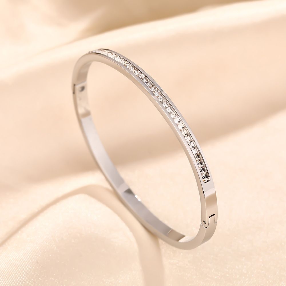 Light Luxury Fashion Diamond Studded Starry Titanium Steel Bracelet, Feminine Temperament, Socialite, High-end Sense,_ipsvogv.com