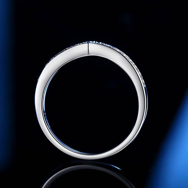 Sterling Silver V Row Women's Ring Fashionable And Versatile Moissanite Small Row Diamond Ring Silver Jewelry_ipsvogv.com