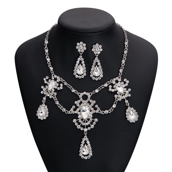 2023 Jewelry For Women Handmade Necklace And Earring Set Fashion Rhinestone New Accessories_ipsvogv.com
