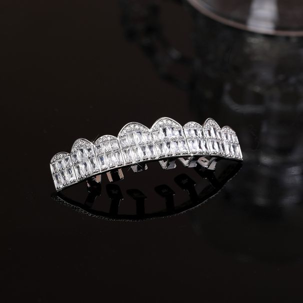 Trendy Nightclub Hip-Hop Rock Halloween Copper Zircon Teeth Jewelry Braces_ipsvogv.com
