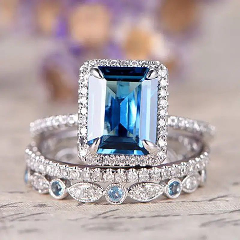 Cao Shi's New Engagement Set Of Three Rings, And Fashionable Large Rectangular Women's Ring With Fresh Hand Accessories_ipsvogv.com