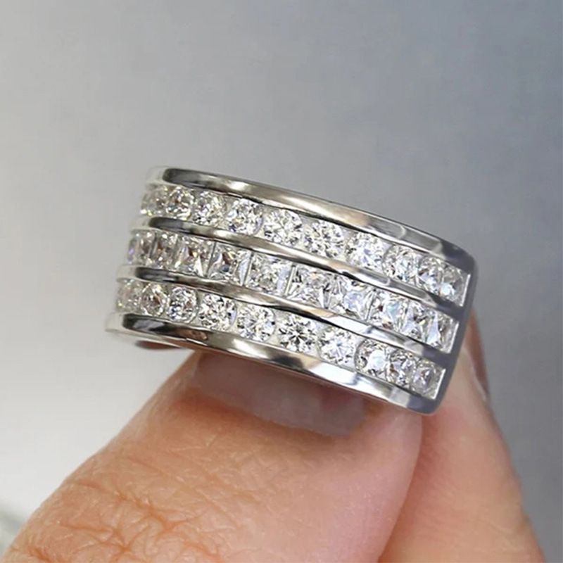 Cao Shi's Sky Star Luxury Engagement Ring with Three Layer Hip Hop Fashion_ipsvogv.com