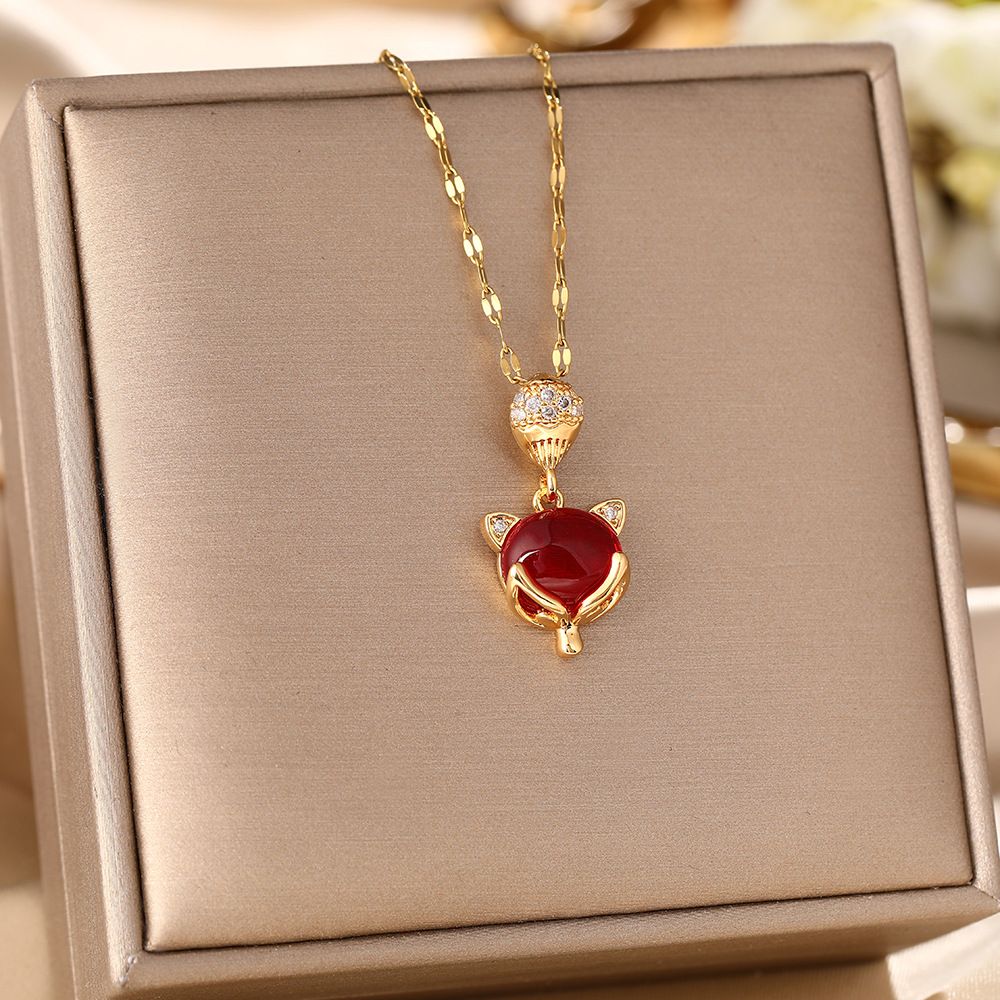 net Red Titanium Steel Necklace Female Cat's Eye Stone Fox Pendant Fashion Collarbone With Diamond Sweater Chain_ipsvogv.com