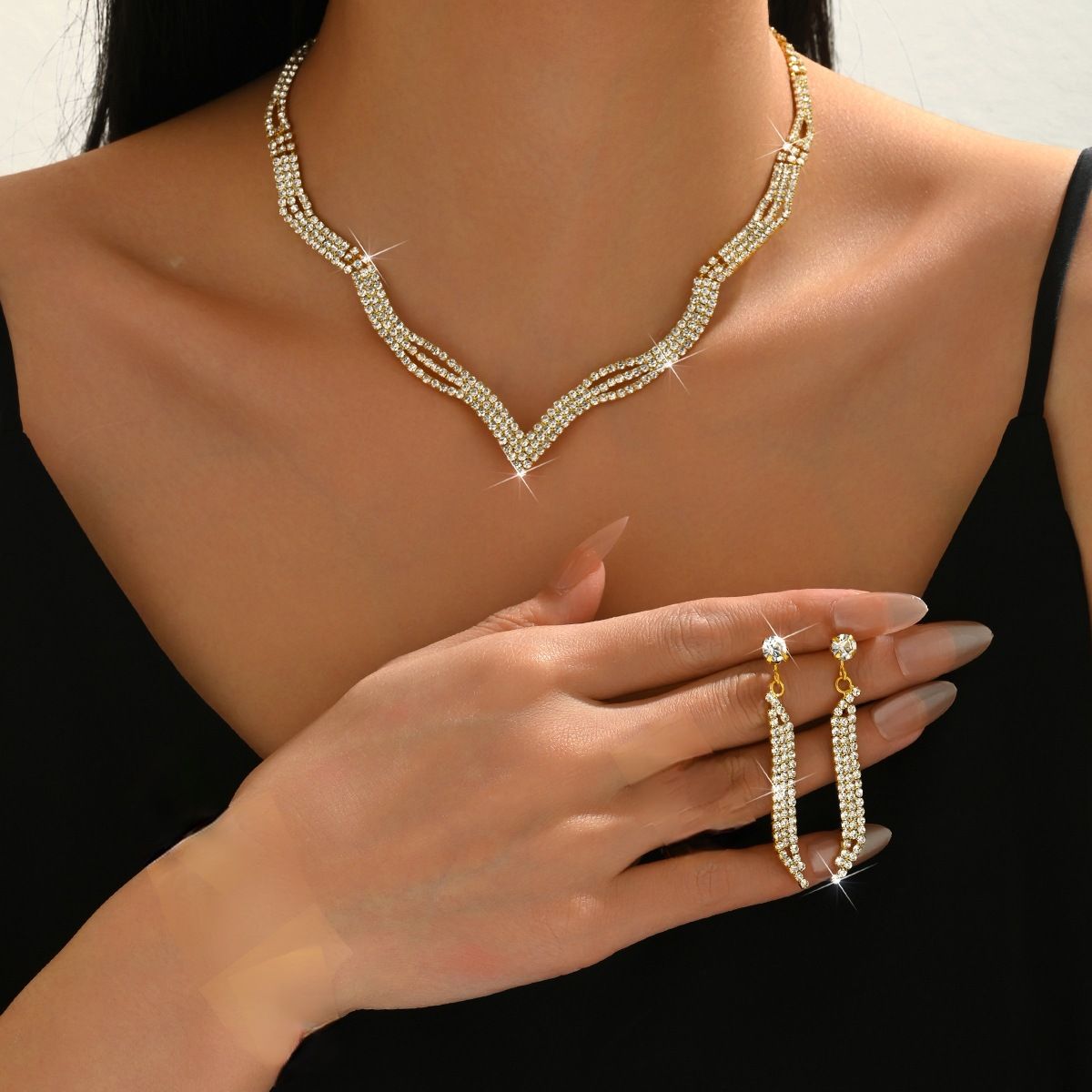 Bridal Necklace Earrings Bracelet Ring Four-Piece Rhinestone Claw Chain Jewelry Set_ipsvogv.com