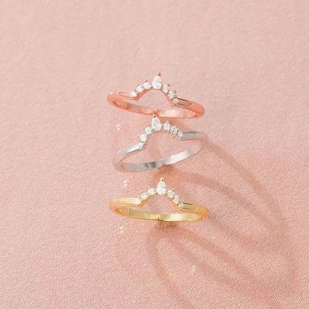 S925 Sterling Silver Ring For Women, Light Luxury, High End Feeling, Flashing V Shaped Letter Design, Simple And Versatile Ring_ipsvogv.com