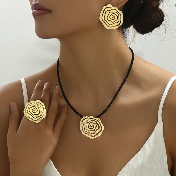 Personalized Instagram Women's Ring Earring Set Versatile Rose Blossoms Small Design Long Necklace for Women_ipsvogv.com