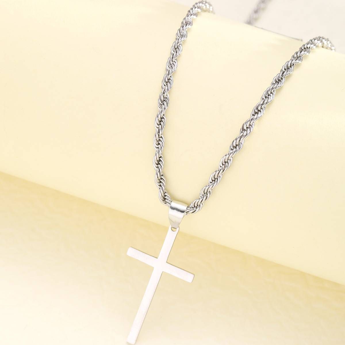 Unisex Twist Hip Hop Trendy Chain Chain Cross Pendant Men's Necklace_ipsvogv.com