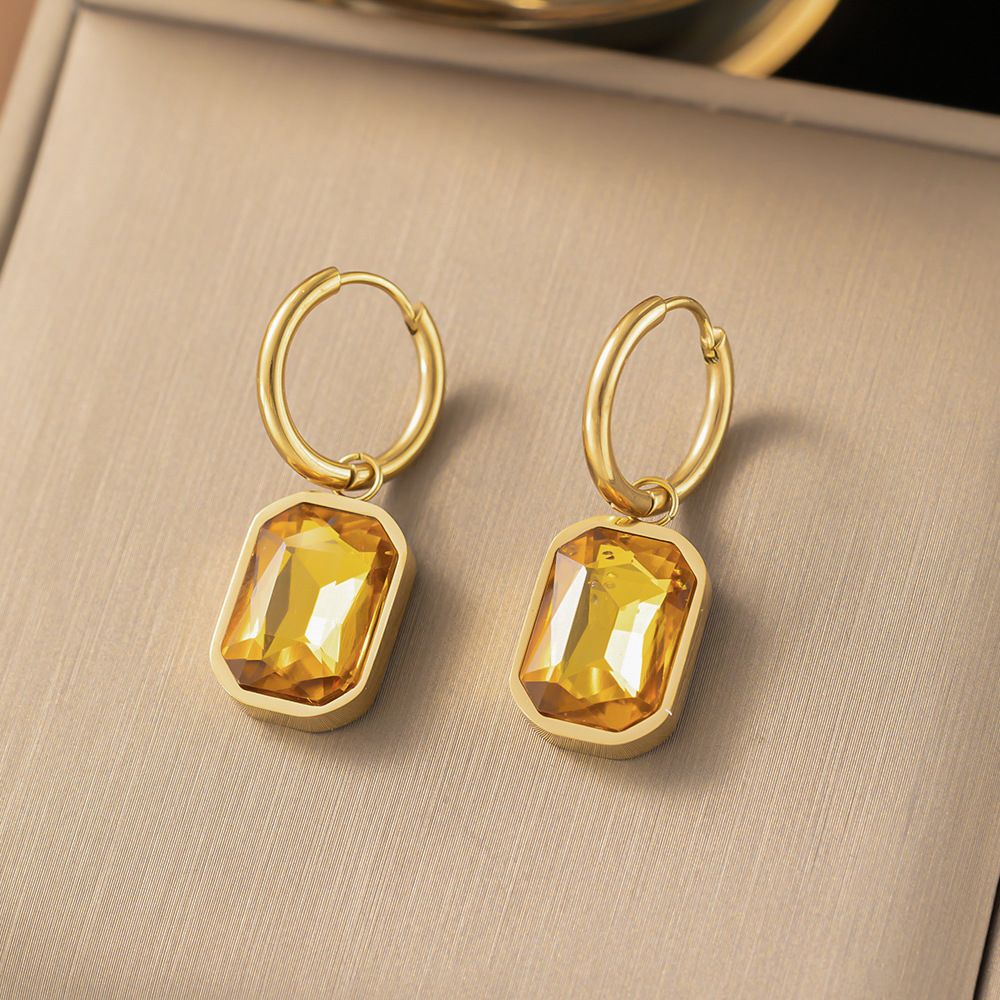 Fashionable New Niche Micro Inlaid Made Of Titanium Steel Plated Gold And Rectangular Zircon Pendant Earrings With Cut_ipsvogv.com