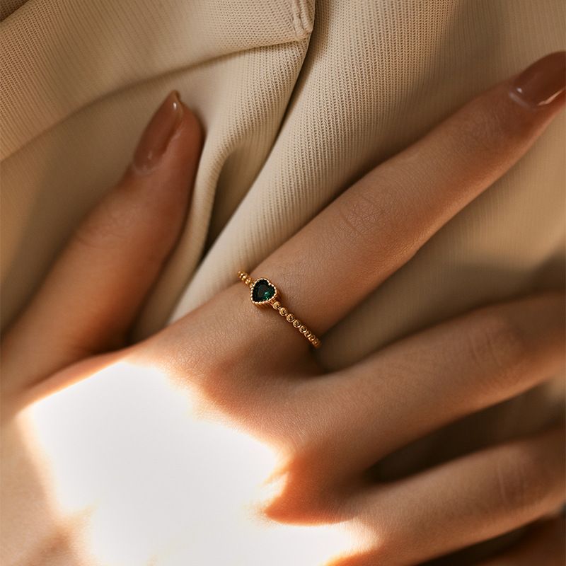 Zircon light luxury ring real gold electroplating color preserving metal texture French retro ring active temperament turquoise ring_ipsvogv.com