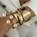 Diamond Shaped Smooth Opening With Striking Pattern, French Style Pearl Wrapped Bracelet_ipsvogv.com