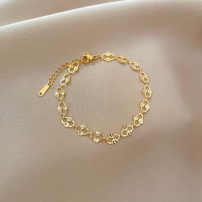 Exquisite Charm Rhombus Cute Fashion Personality Pig Nose Stainless Steel Chain Bracelet For Women Jewelry_ipsvogv.com
