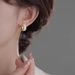 Women's Jewelry French Retro Metal Arc Earrings Light Luxury Niche Design Fashion Temperament Pearl Earrings Versatile Earrings_ipsvogv.com